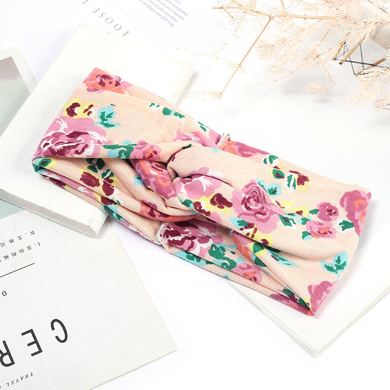 Sweat-absorbent And Anti-perspirant Bundled Headband With Wide-brimmed Print Headband