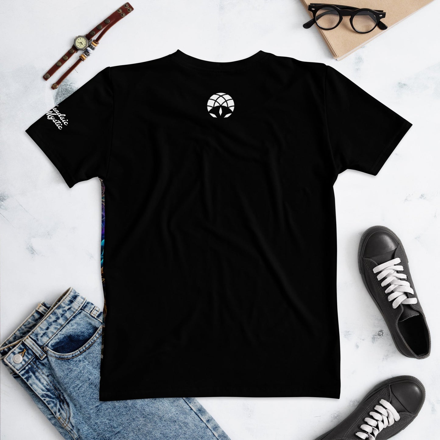 Universal Love | Women’s Sacred Heart Tee