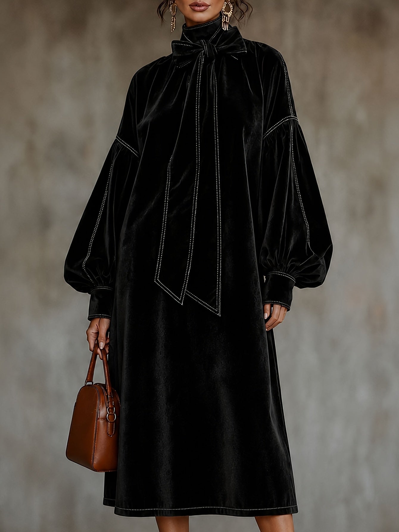 New High-neck Velvet Dress With Bow
