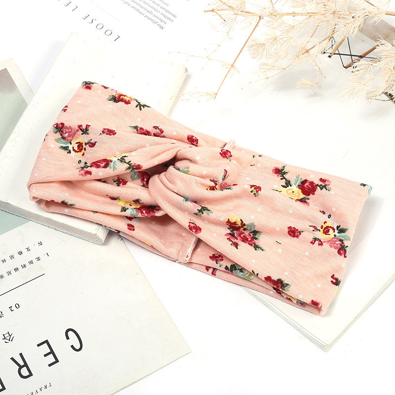 Sweat-absorbent And Anti-perspirant Bundled Headband With Wide-brimmed Print Headband