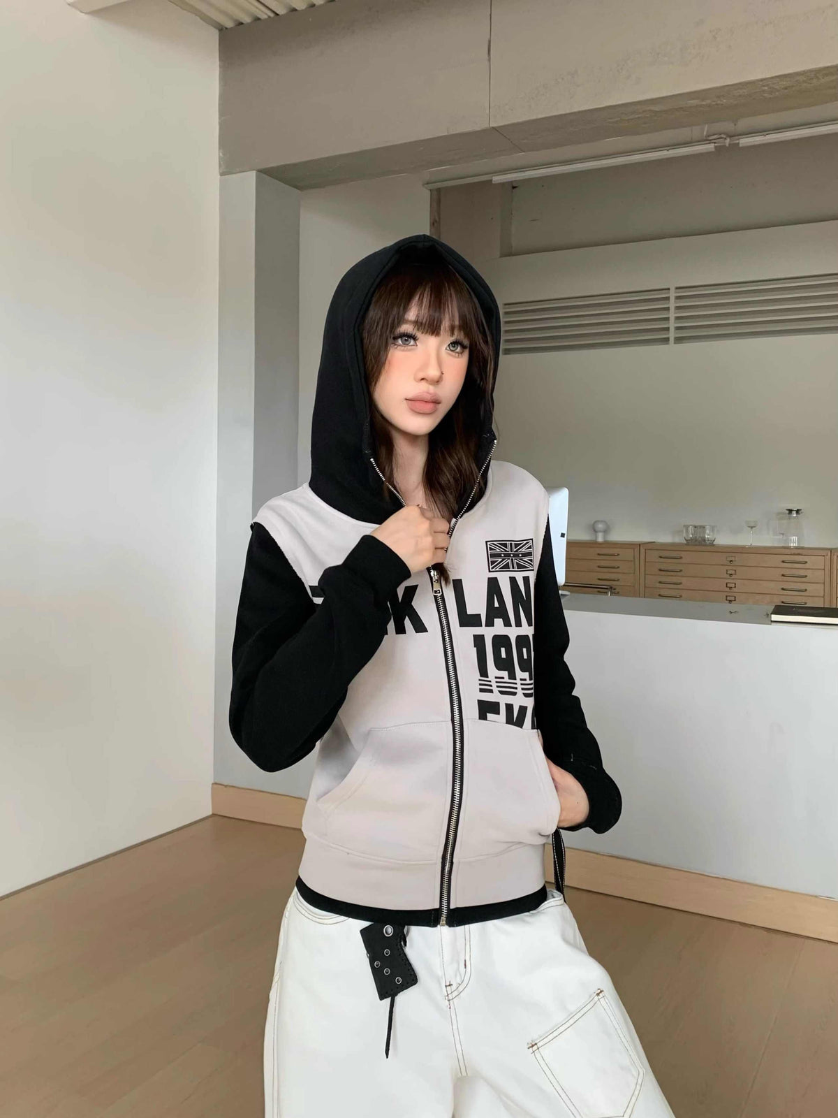 Women's Letter Printed Hoodie Thin Slim-fit Shoulder Top