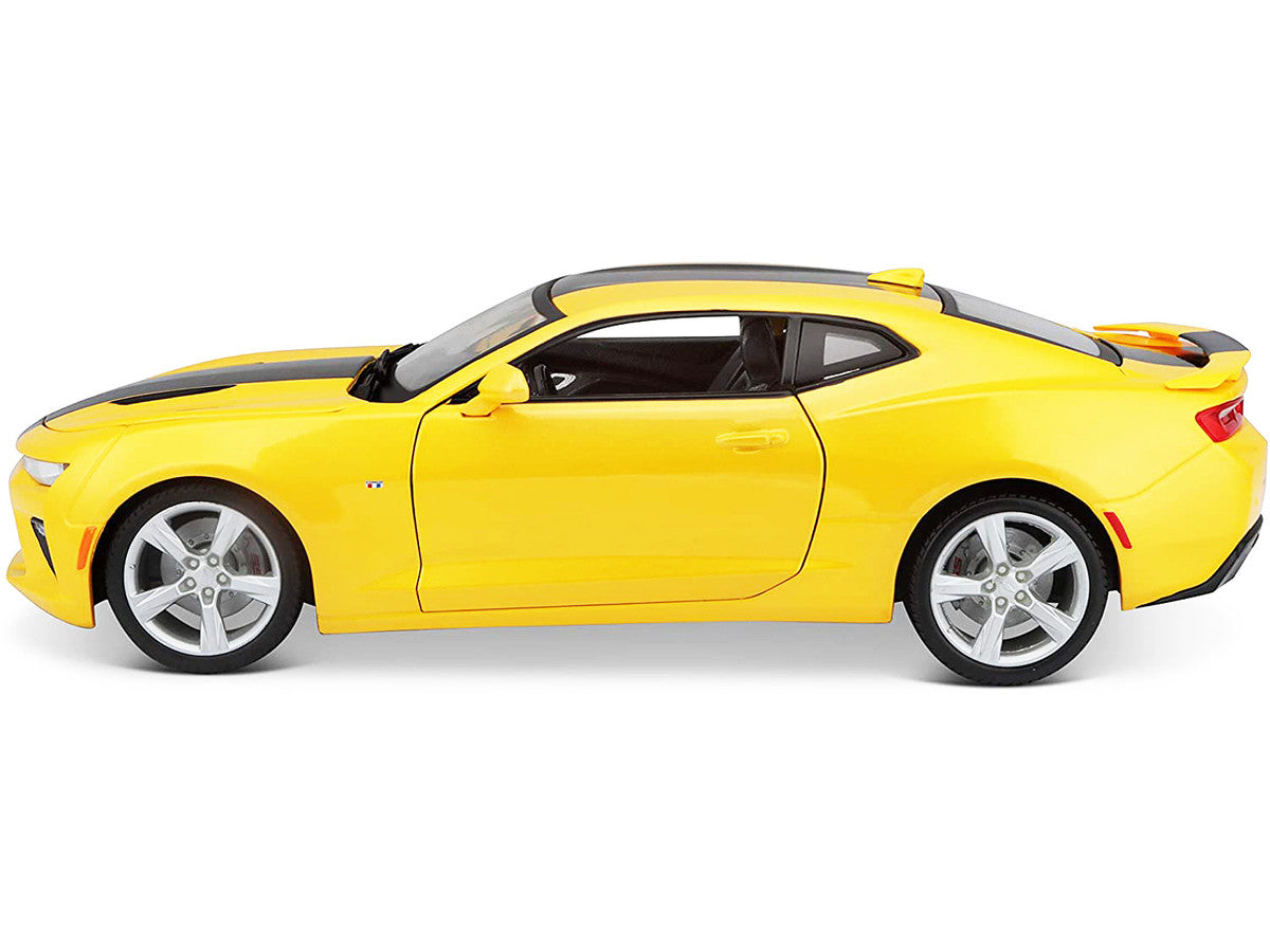 2016 Chevrolet Camaro SS Yellow 1/18 Diecast Model Car by Maisto